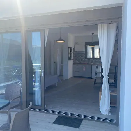 Maurizio's Lejlighed *