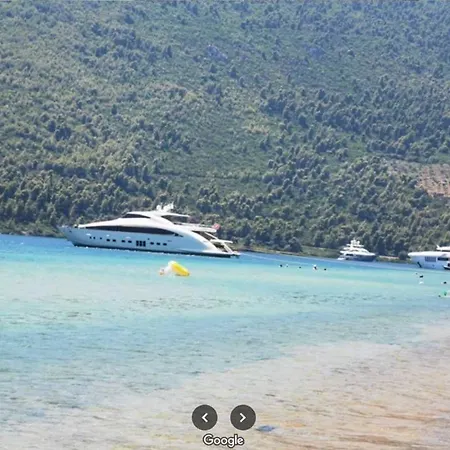 Maurizio's * Gialtra